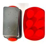 Collection of Assorted Bakeware and Baking Sheets Collection of Assorted Bakeware and Baking Sheets