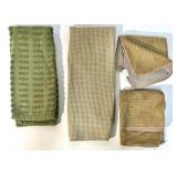 Assorted Set of Printed and Plain Cotton Kitchen Towels, Washcloth and Polishing Clothes - 21 Pieces Assorted Set of Printed and Plain Cotton Kitchen Towels, Washcloth and Polishing Clothes - 21 Pieces