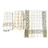 Assorted Set of Printed and Plain Cotton Kitchen Towels, Washcloth and Polishing Clothes - 21 Pieces Assorted Set of Printed and Plain Cotton Kitchen Towels, Washcloth and Polishing Clothes - 21 Pieces