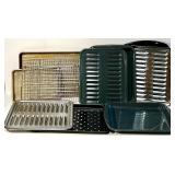 Set of 11 Assorted Baking and Broiling Trays and Racks Set of 11 Assorted Baking and Broiling Trays and Racks