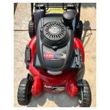 Toro Super Bagger Lawn Mower with Honda Engine Toro Super Bagger Lawn Mower with Honda Engine