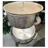 Outdoor Propane Turkey Fryer Kit with Aluminum Pot and Accessories Outdoor Propane Turkey Fryer Kit with Aluminum Pot and Accessories