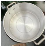 Outdoor Propane Turkey Fryer Kit with Aluminum Pot and Accessories Outdoor Propane Turkey Fryer Kit with Aluminum Pot and Accessories