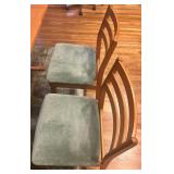 Dining Table with Slate Inlay and 4 Chairs Dining Table with Slate Inlay and 4 Chairs