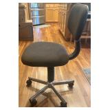 Adjustable Office Chair with Rolling Casters Adjustable Office Chair with Rolling Casters