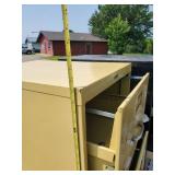 Set of Metal File Cabinets in Good useable Condition