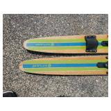 Comp 1 Cut n Jump Wooden Skis with Great Coloring