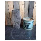 Falls City The Anglers Choice Minnow Bucket and Minnow Trap