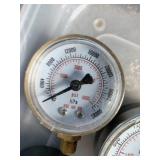 Collection of New Pressure Gauges Collection of New Pressure Gauges