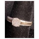 10K Yellow Gold 1/5 ct tw Diamond Ring - Size 8 10K Yellow Gold 1/5 ct tw Diamond Ring - Size 8