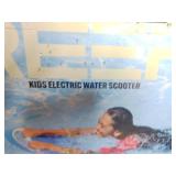 Jetson REEF - Kids Electric Water Scooter Jetson REEF - Kids Electric Water Scooter