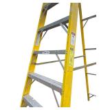 Werner 12-Foot Fiberglass Step Ladder, 300 lbs Load Capacity