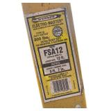 Werner 12-Foot Fiberglass Step Ladder, 300 lbs Load Capacity