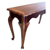 Traditional Wood Console Table with Queen Anne Legs