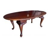 Oval Wood Coffee Table with Queen Anne Legs