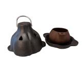 Cast Iron Garlic Roaster with Tray and Lid