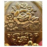 Taj Importing Co. Gold Metal Crown Trinket Music Box