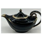 Vintage Hall Aladdin 6-Cup Teapot in Black with Gold Trim