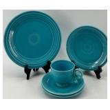 5 Piece set of Fiestaware Dinnerware - Turquoise Plates and Cup