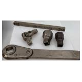 Hinsdale Manufacturing Co. Socket Wrench Set No. 124 in Wooden Box