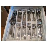 Large flatware set in divided Silve... Large flatware set in divided Silve...