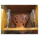 Summertime fish and frog themed ser... Summertime fish and frog themed ser...