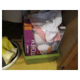 Content of lower cabinet under util... Content of lower cabinet under util...