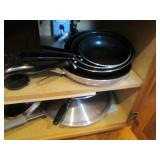 Quality frying and sauce pan assort... Quality frying and sauce pan assort...