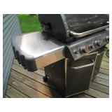 Stainless steel Weber gas grill sea... Stainless steel Weber gas grill sea...