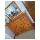 Very Heavy wood 12-drawer dresser w... Very Heavy wood 12-drawer dresser w...