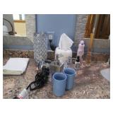 All *unattached* decor and personal... All *unattached* decor and personal...