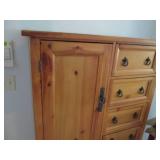 Well made rustic style wardrobe Arm... Well made rustic style wardrobe Arm...