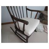 Beautiful dark wood spindle style r... Beautiful dark wood spindle style r...
