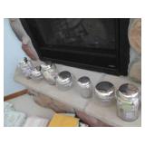 Lot of assorted size ornamental lid... Lot of assorted size ornamental lid...