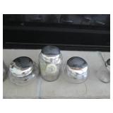 Lot of assorted size ornamental lid... Lot of assorted size ornamental lid...