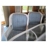 White wicker rattan swivel patio ch... White wicker rattan swivel patio ch...