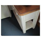 Stunning and sturdy 4pc Rustic styl... Stunning and sturdy 4pc Rustic styl...