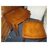 Vintage Wood 3pc nesting table set... Vintage Wood 3pc nesting table set...