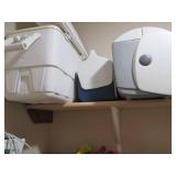 Rolling Igloo Ice Cube cooler with ... Rolling Igloo Ice Cube cooler with ...