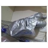 Content of shelf including large in... Content of shelf including large in...