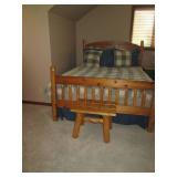 Queen size log wood bed with beddin... Queen size log wood bed with beddin...