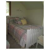 Queen size wood white picket fence ... Queen size wood white picket fence ...