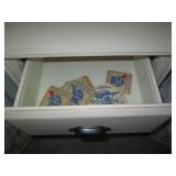 Shabby Chic style wood 3-drawer nig... Shabby Chic style wood 3-drawer nig...