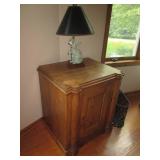Rustic style wood end table style c... Rustic style wood end table style c...