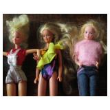 Vintage Barbie doll variety... Vintage Barbie doll variety...