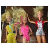 Vintage Barbie doll variety... Vintage Barbie doll variety...