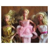 Assortment of vintage Barbie dolls ... Assortment of vintage Barbie dolls ...