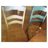 Very sturdy solid wood round top fa... Very sturdy solid wood round top fa...