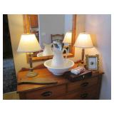 Nice wood chest of 4-drawers plus c... Nice wood chest of 4-drawers plus c...