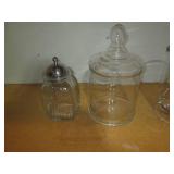 Assortment of large sized Clear cla... Assortment of large sized Clear cla...